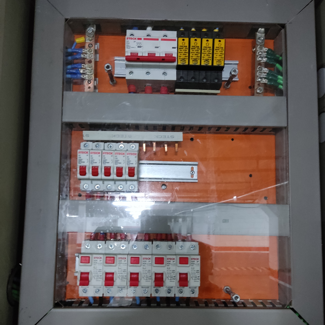 Sistemas Elétricos
